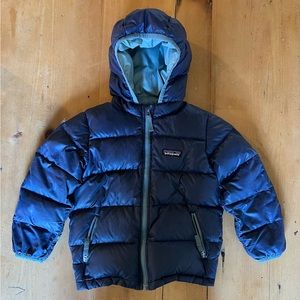 4T Patagonia down jacket.